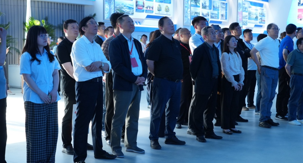 25.�ι�AI��������.jpg